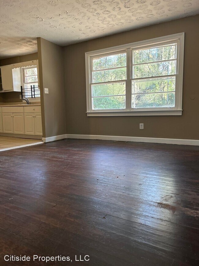 Building Photo - 3 br, 1.5 bath House - 871 Harwell Rd NW