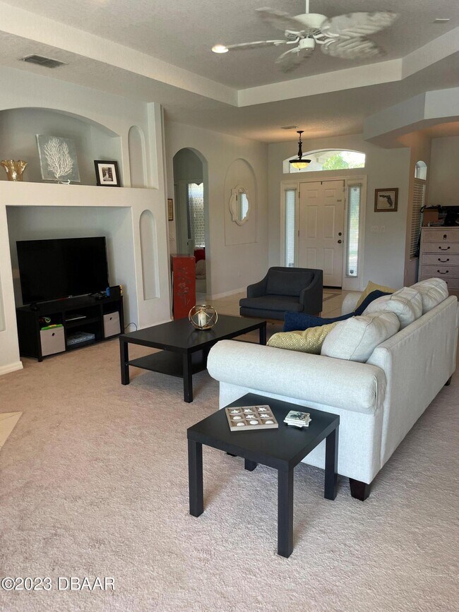 Building Photo - 6129 Pheasant Ridge Dr