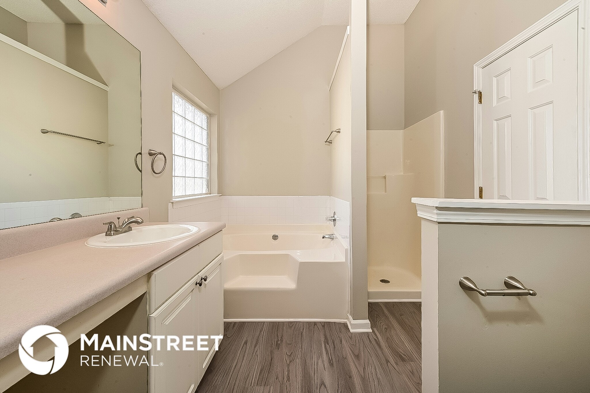 Building Photo - 541 Rosalind Terrace