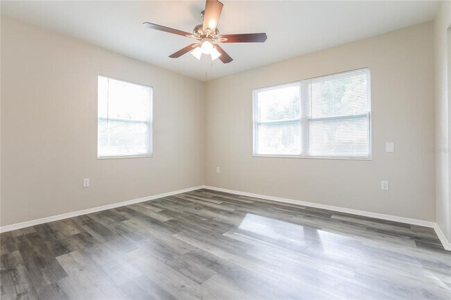 Building Photo - 250 N Shade Ave