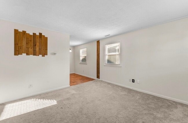 Building Photo - 2302 Norfolk St