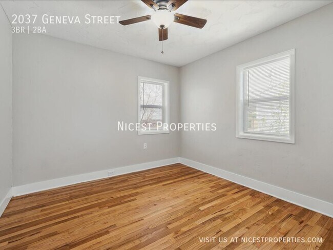 Building Photo - Gorgeous Remodeled Home near Fitzsimons/An...