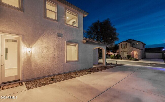 Building Photo - 7364 W Palo Brea Ln