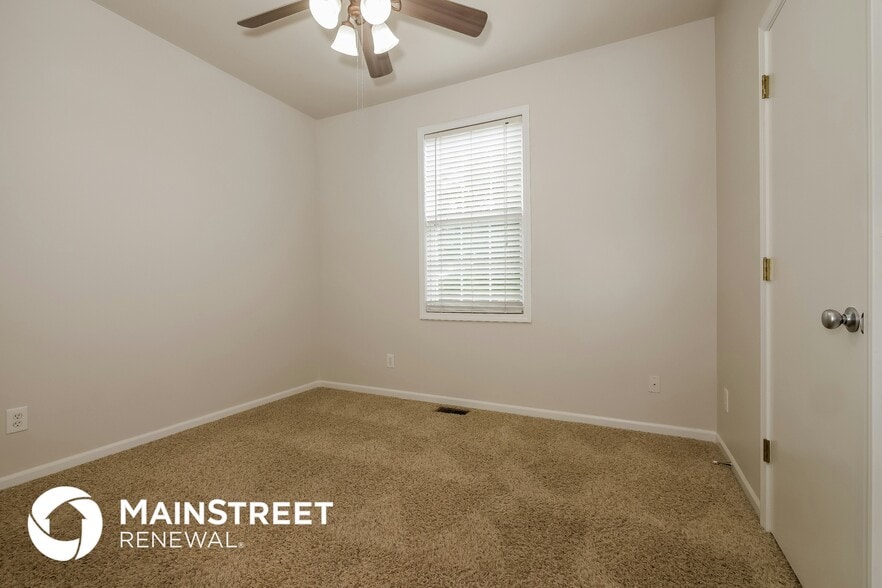 Building Photo - 1411 Russell Road