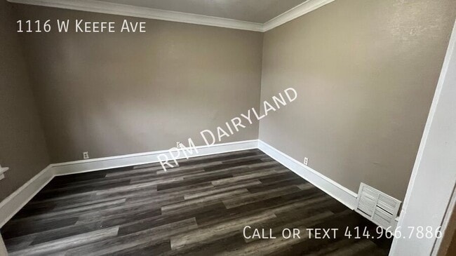 Building Photo - 1116 W Keefe Ave