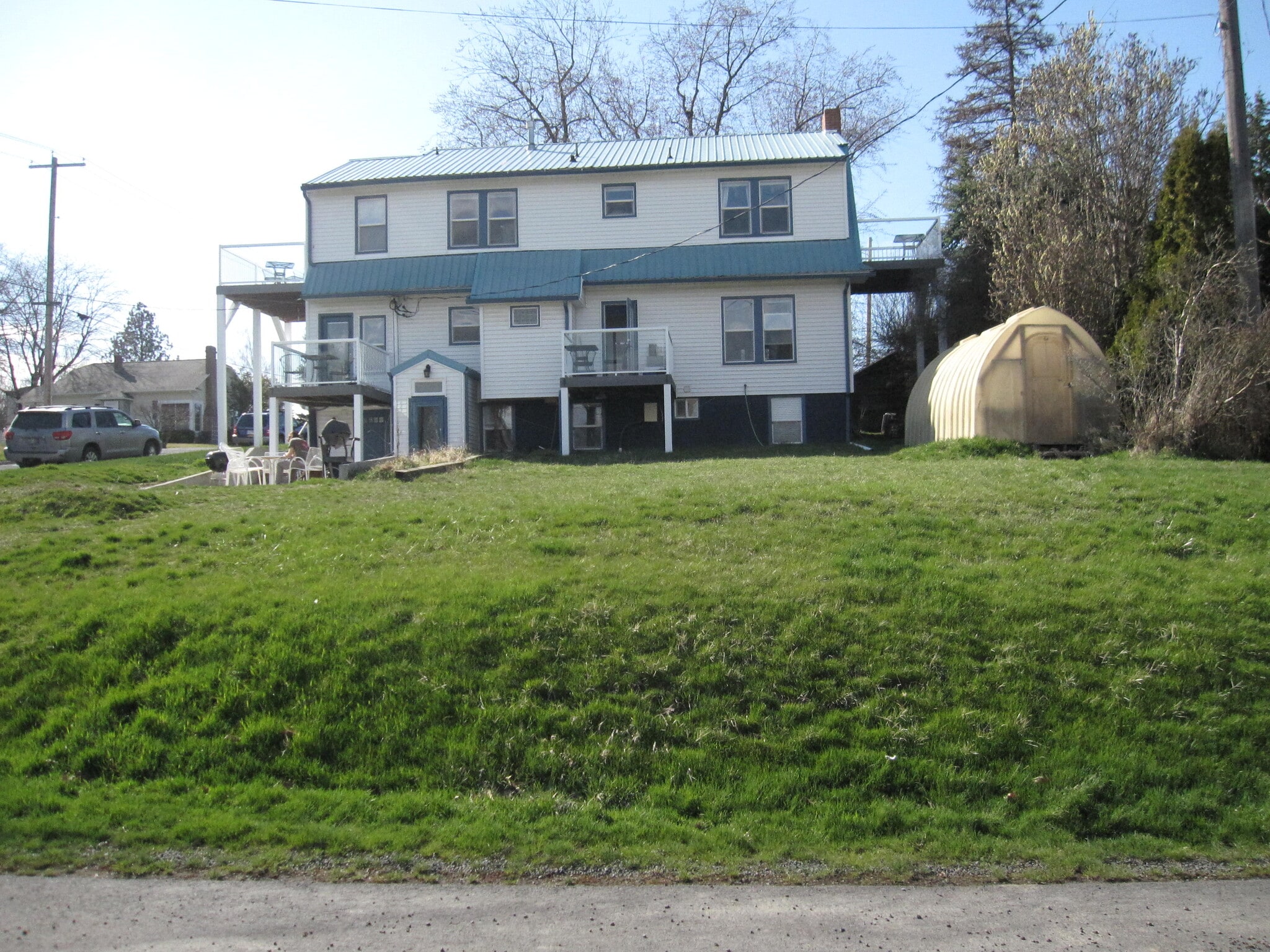 Building Photo - 220 SE Gladstone St