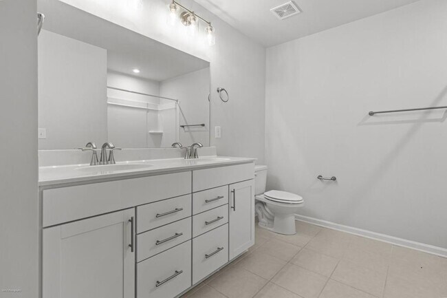 Building Photo - 1333 Maston Rd