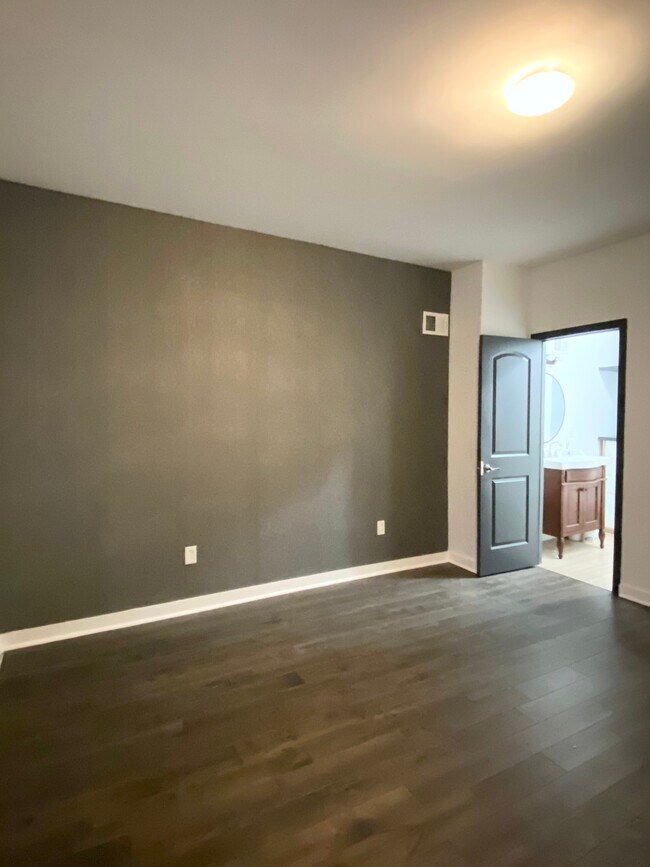 Master Bedroom - 808 N Union St