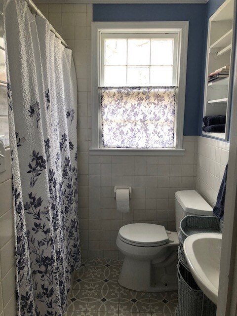 Building Photo - 3412 Keswick Dr