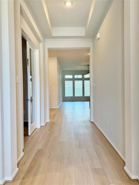 Building Photo - 2323 Peach Oak Xing