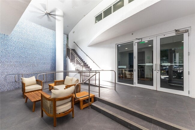 Building Photo - 5970 Indian Creek Dr