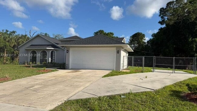 Building Photo - 1498 Beche St SE