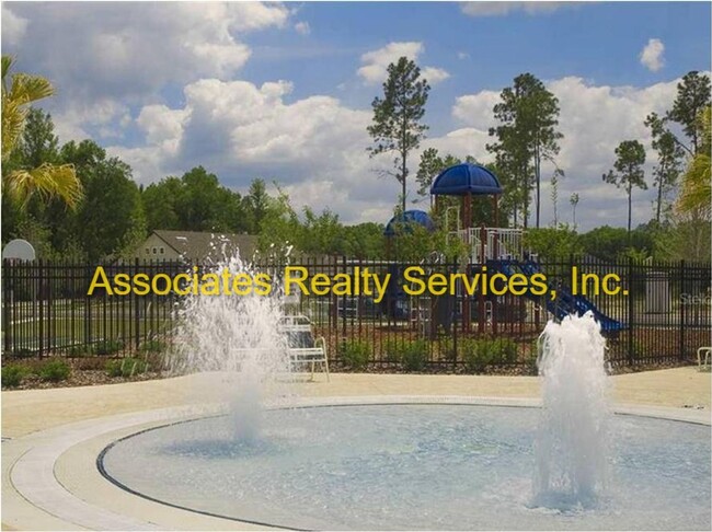 Building Photo - Longleaf corner lot home!  Look!!