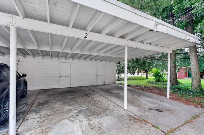 Building Photo - 5801 W 25th St