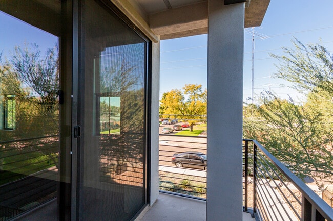 Building Photo - 4235 N 26th St