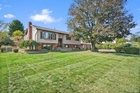 Building Photo - 8 Badami Dr