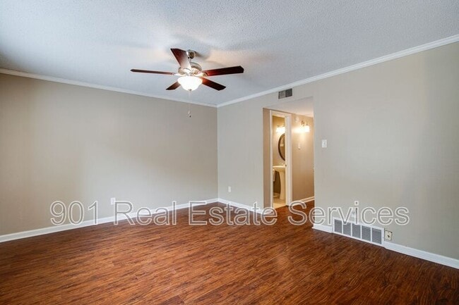 Building Photo - 2104 Harbert Ave