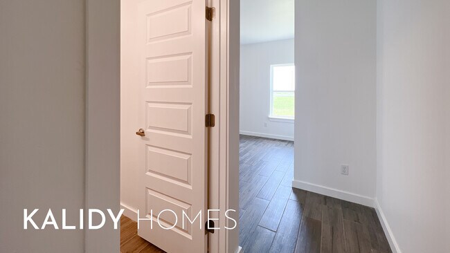 Building Photo - 20400 Antler Farms Dr