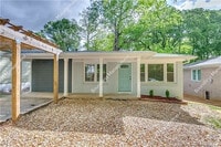 Building Photo - 713 Church St NW