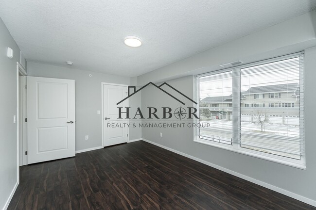 Building Photo - Brand NEW Caroline Apartments - 106 - Move...