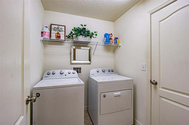Building Photo - 7601 Muscovy Dr