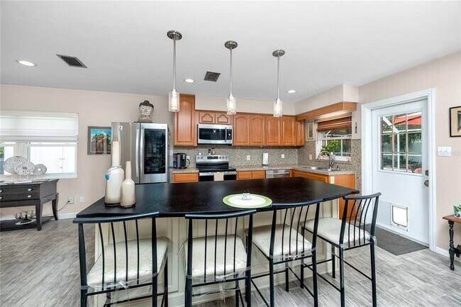 Building Photo - 10504 Lacera Dr