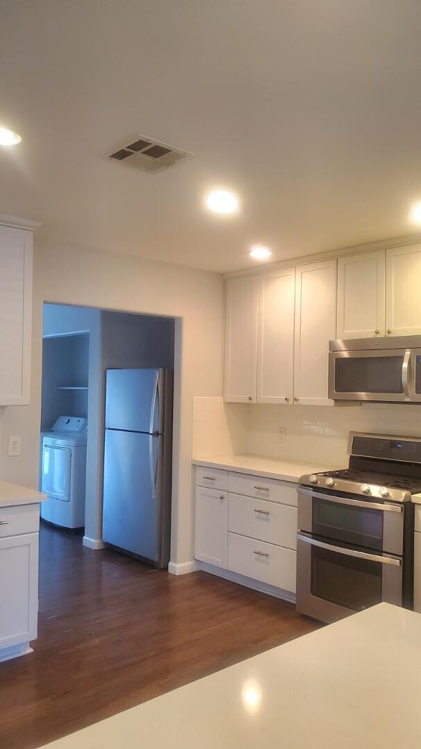 Building Photo - 4128 N 46th Pl