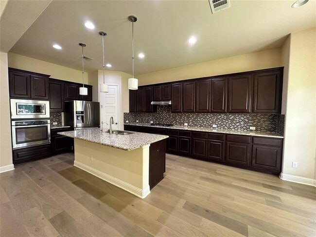 Building Photo - 4102 Rainy Creek Ln