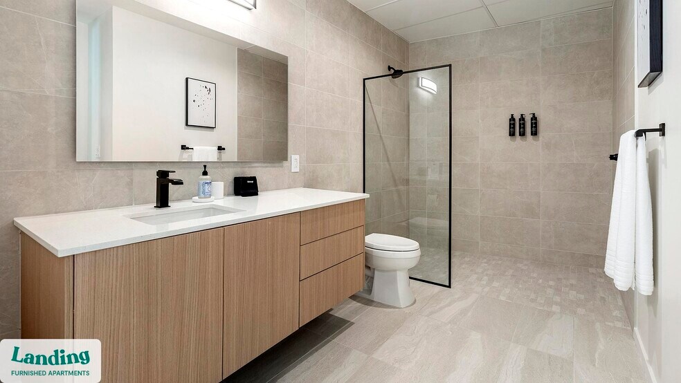 Building Photo - 143 E Commerce St