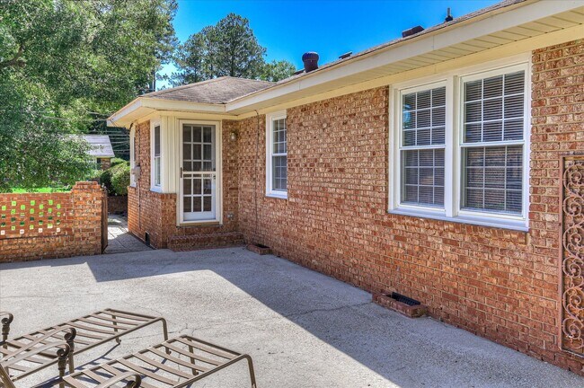 Building Photo - 2705 Bolling Rd