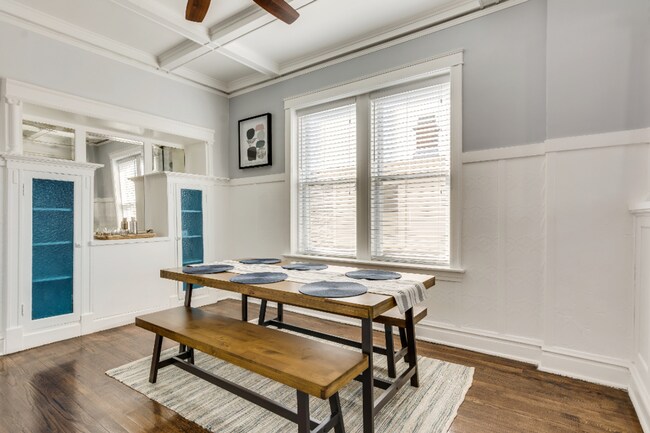 Building Photo - HEC Capital