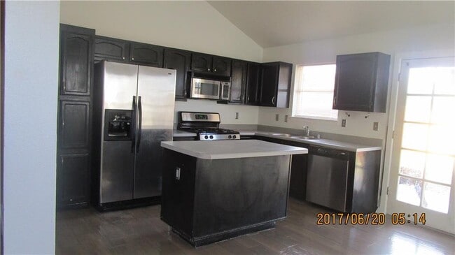 Building Photo - 394 Brill Cir