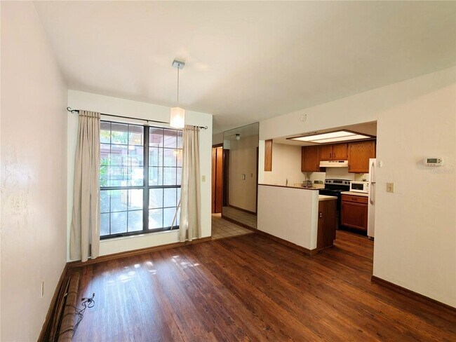 Building Photo - 830 SW 56th Terrace
