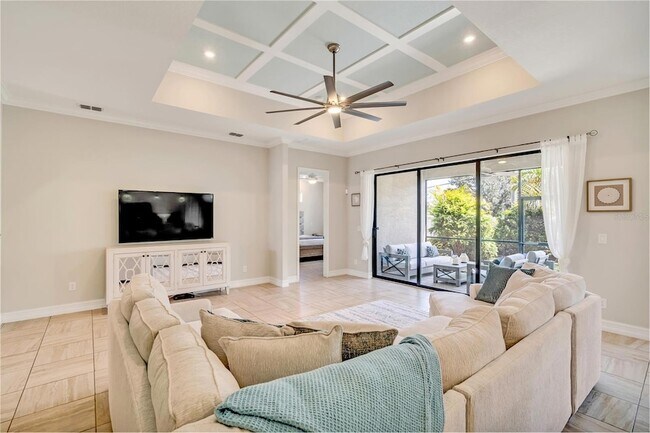 Building Photo - 6615 35th Ct E