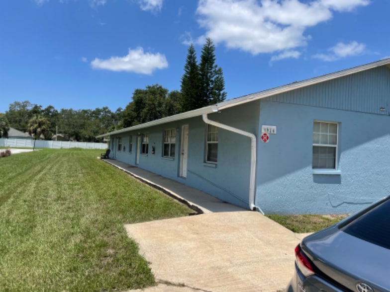 Building Photo - 1936 Wolford Rd