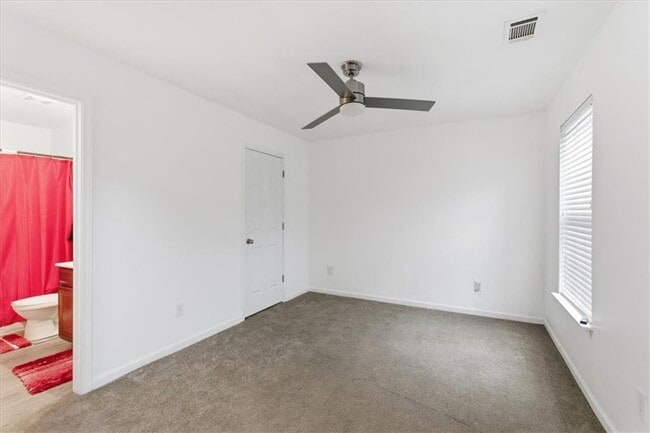 Building Photo - 345 Oxnard Cir SW