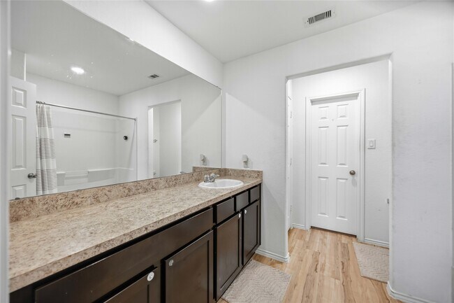 Building Photo - 14502 Andover Birch Dr