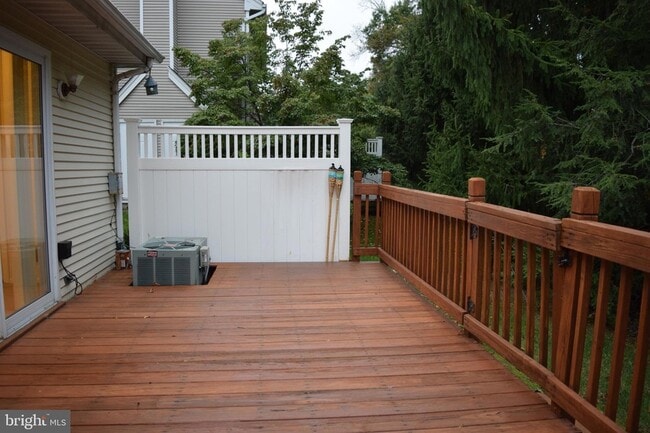 Building Photo - 57 Goodwin Dr