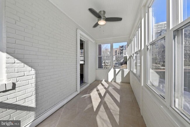 Building Photo - 4816 Leland St