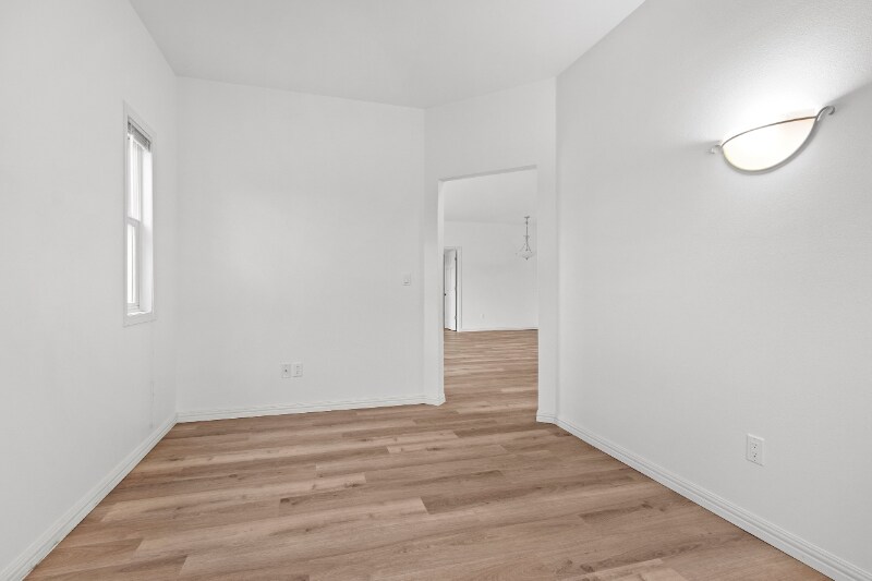 Building Photo - 2700 Saffron Pl