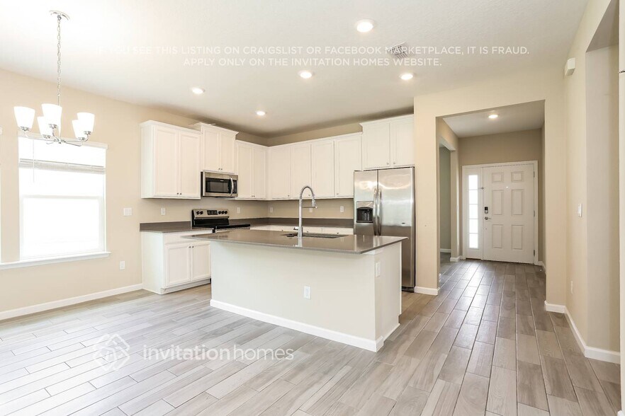 Building Photo - 11304 Oyster Creek Rd