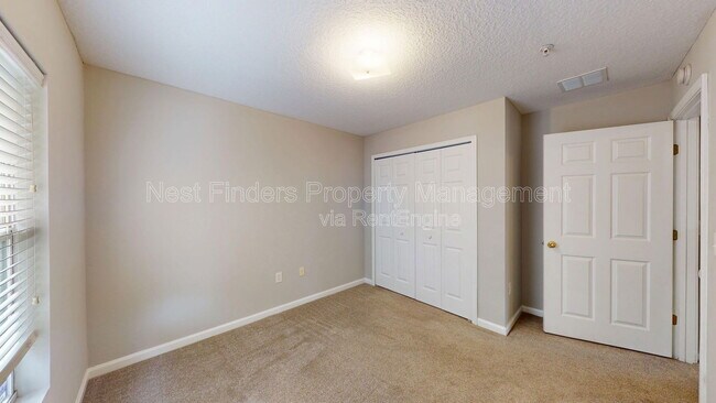 Building Photo - 9575 Amarante Cir