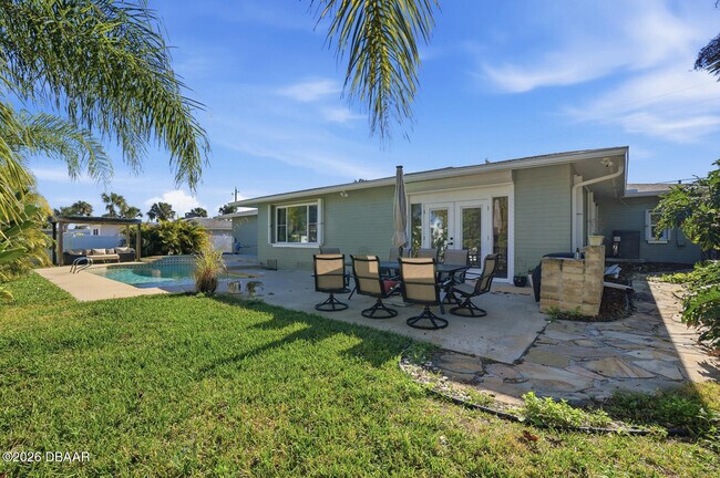 Building Photo - 165 Ormond Pkwy