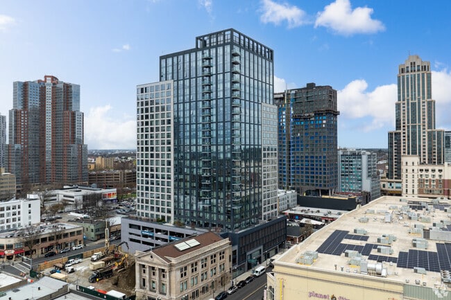 Building Photo - Stella