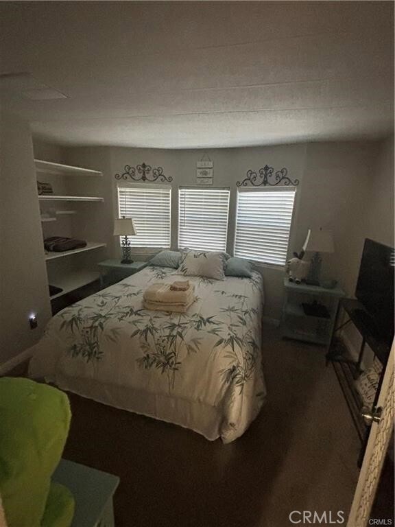 Building Photo - 670 Channel Way