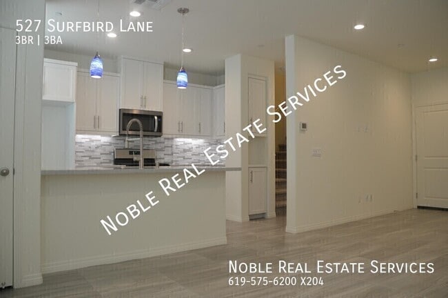 Building Photo - 527 Surfbird Ln