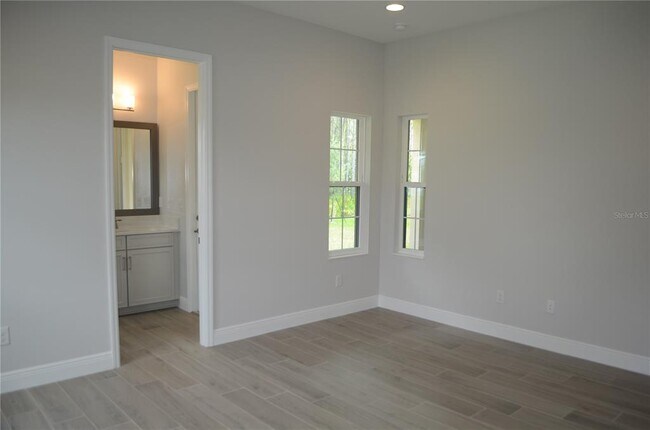 Building Photo - 35311 Big Hawk Dr