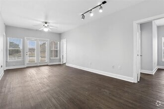 Building Photo - 1901 Crossing Pl
