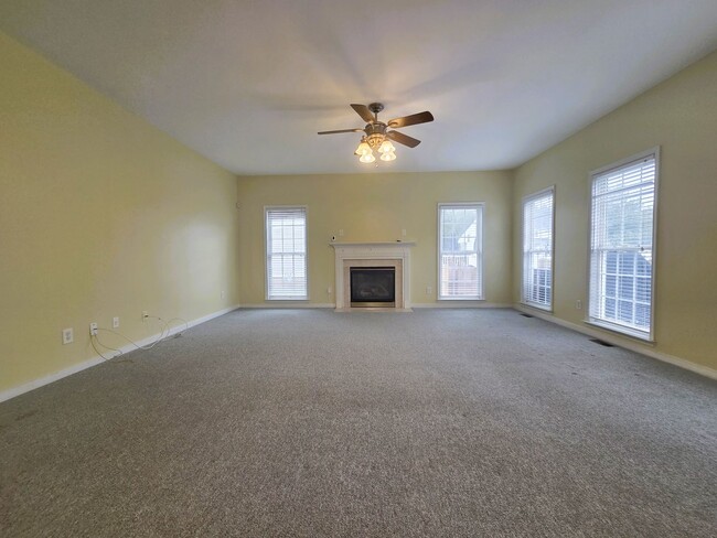 Building Photo - Stately brick front contemporary on huge c...