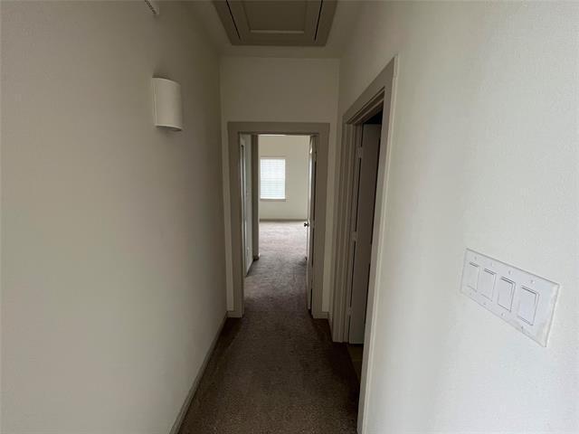 Building Photo - 7200 San Saba Dr
